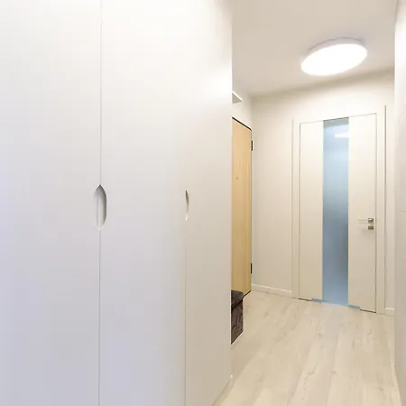 Hello Apartments Zajezdnia Wrzeszcz With Private Parking Gdansk Exterior photo